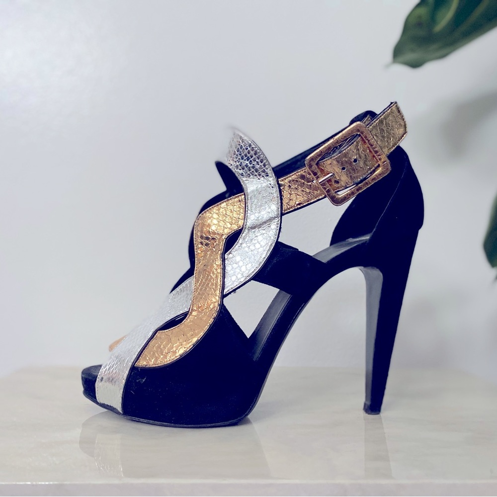 Pierre Hardy gorgeous heels. Size 40. Excellent used condition.